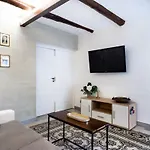 Apartment Nonnatitta A Chiaia
