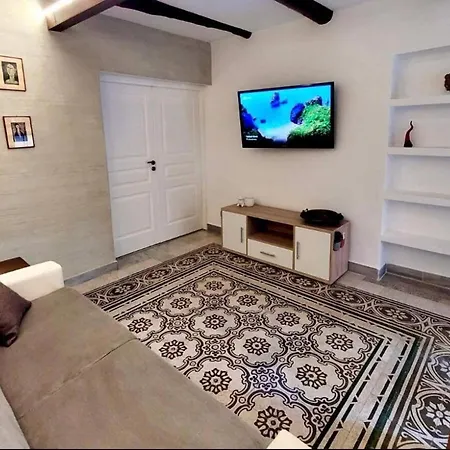 Apartament Nonnatitta A Chiaia Neapol